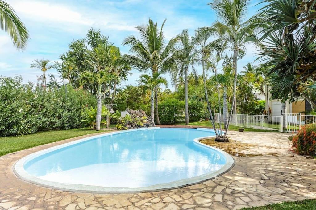 Le Saint-Gilles - Studio A St-Gilles-Les-Bains - Situe Dans Residence Privee Avec Piscine Eksteriør bilde